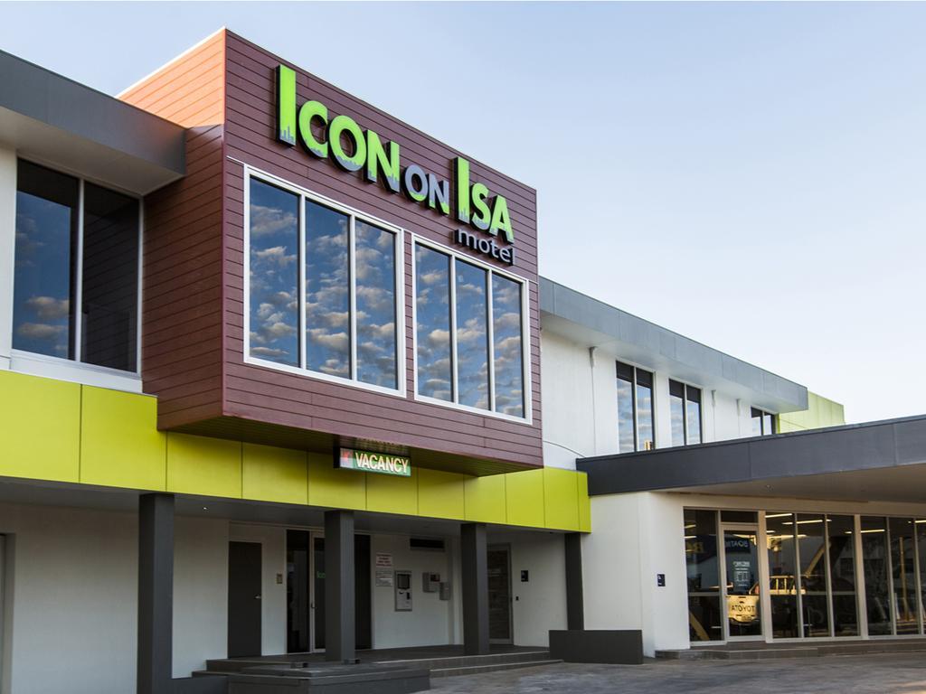 Icon On Isa Motel Mount Isa Kültér fotó